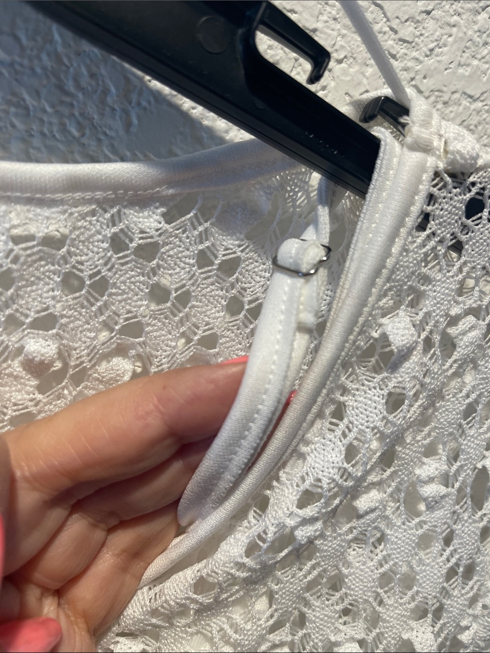 Vince Camuto White Open-Weave Long Sleeve Pullover - Picture 8 of 9